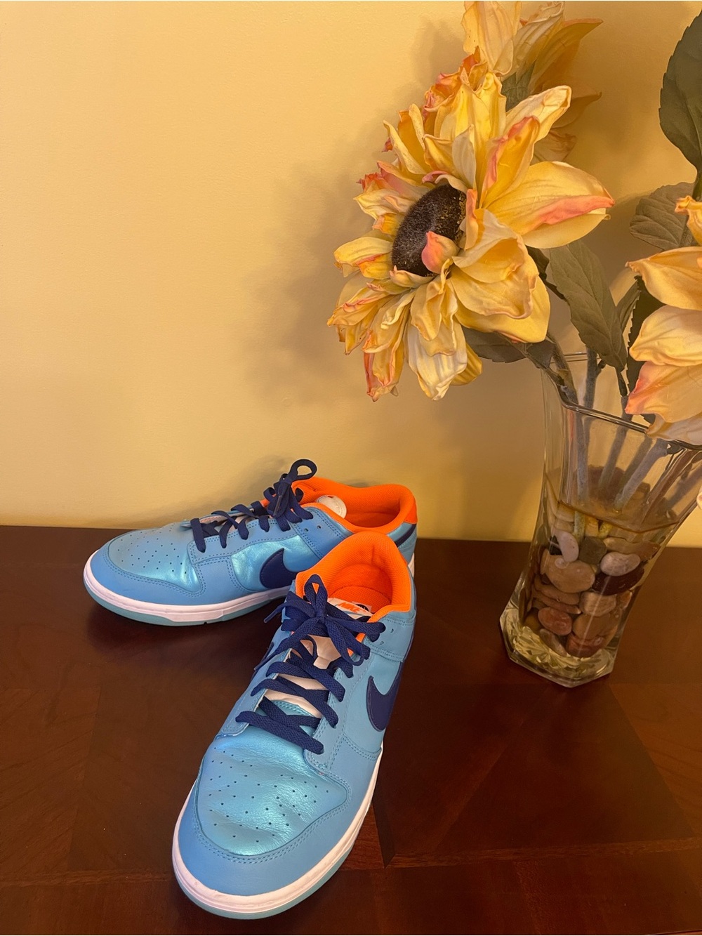 Nike Mens Blue Sneakers with Orange Lining and Navy Swoosh